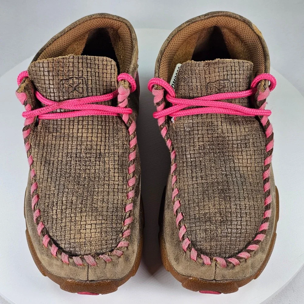Twisted X Kids Driving Moc Brown Pink Breast Cancer Ribbon Shoes YDM0026 12.5M